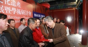 傳統(tǒng)年畫老字號(hào)齊聚恭王府 力保“非遺”文化根脈