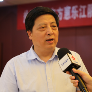 尋找幸?？鞓?lè)之旅-黃石市民政局領(lǐng)導(dǎo)赴東方惠樂(lè)考察指導(dǎo)