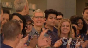 庫克：iPhone 8銷售火爆 剛一上市就出現脫銷