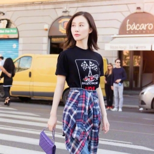 當(dāng)舒暢碰上劉亦菲，董鄂妃還是輸給了神仙姐姐，果然身高是硬傷！