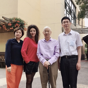 宋琪江琴徐翠華胡勝華探望劉松林會長