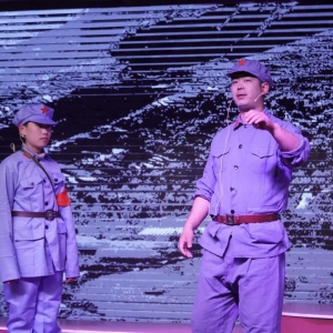 一部音樂(lè)劇，一種新德育，原創(chuàng)音樂(lè)劇《小小紅船，巍巍巨輪》首演